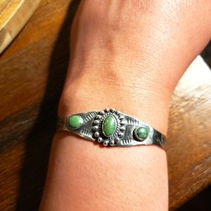 Vintage Sterling Silver Turquoise Cuff Bracelet